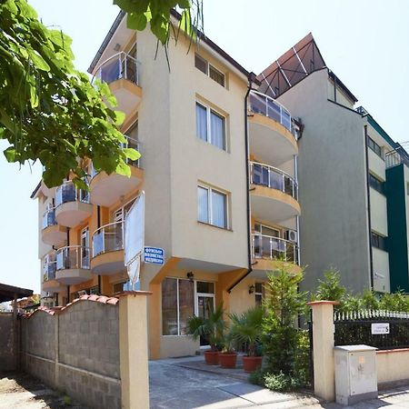 Guest House Plechkarovi Ravda Exteriér fotografie